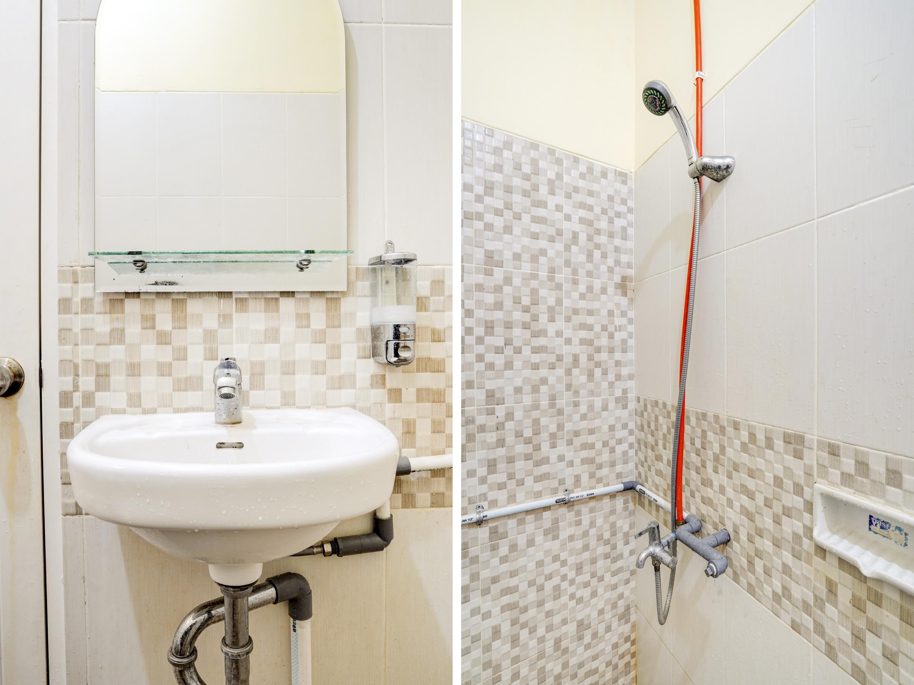 Отель Oyo 90052 Star House Чиребон Экстерьер фото